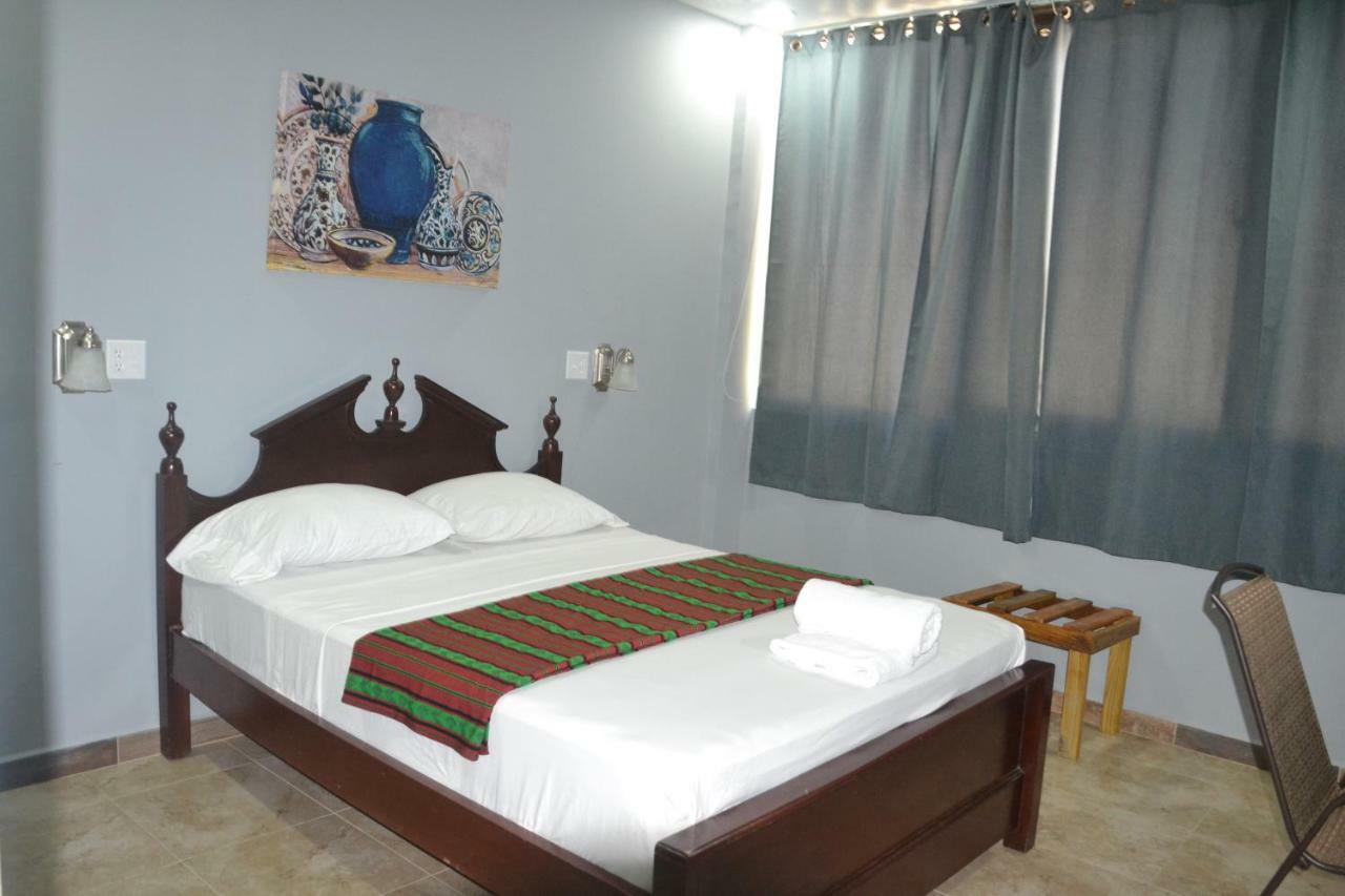 Maya Bella Downtown Hotel San Ignacio Exterior foto